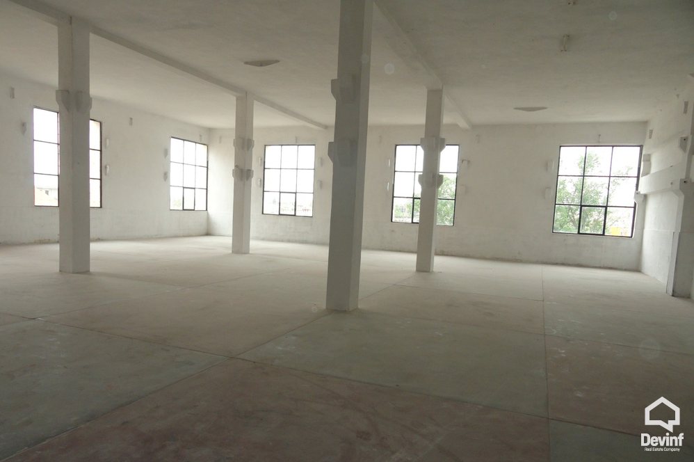 Tirane For Rent Warehouse  In the old industrial area of Tirana Warehouse