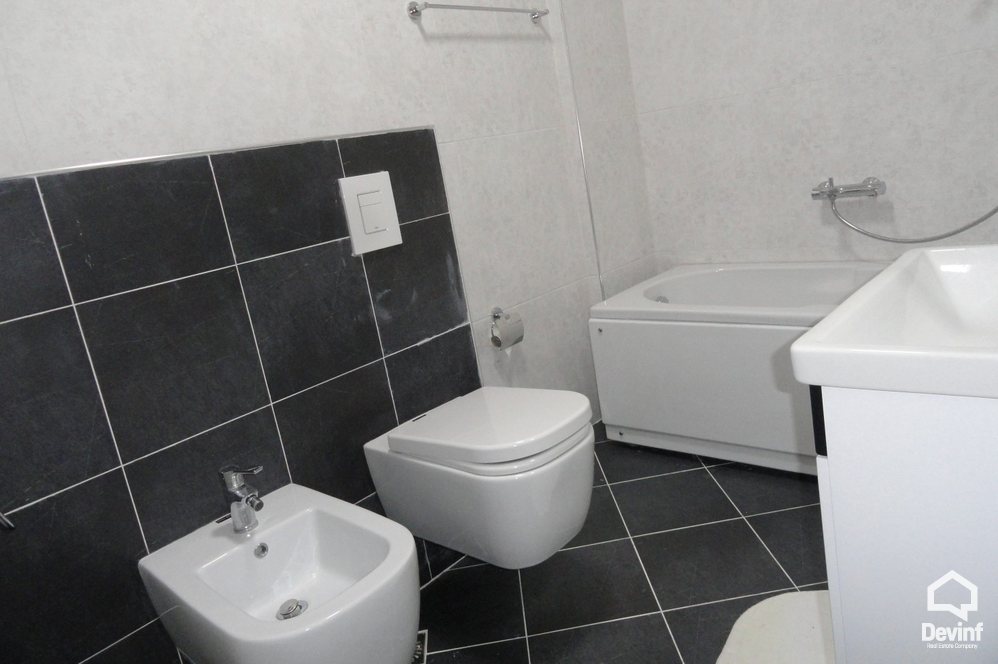 Tirane For Rent Apartment 2+1+A Apartment in Str. Durresit Apartment