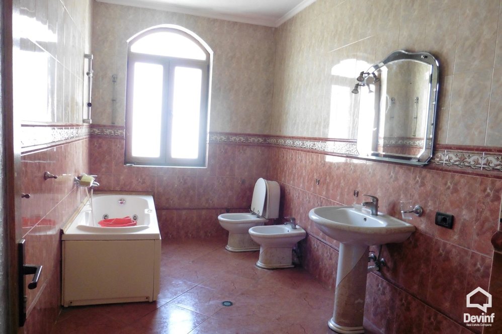 Tirane For Rent Houses Me shume se 4 dhoma Street Ali Demi Office