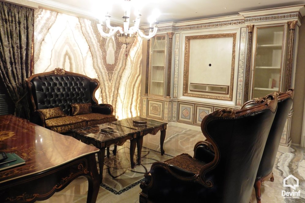 Tirane Qera Zyre  Ne Bulevardin Gjergj Fishta Zyre