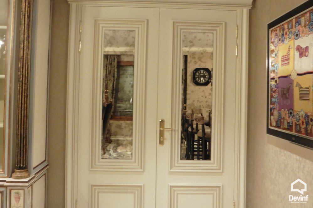 Tirane Qera Zyre  Ne Bulevardin Gjergj Fishta Zyre