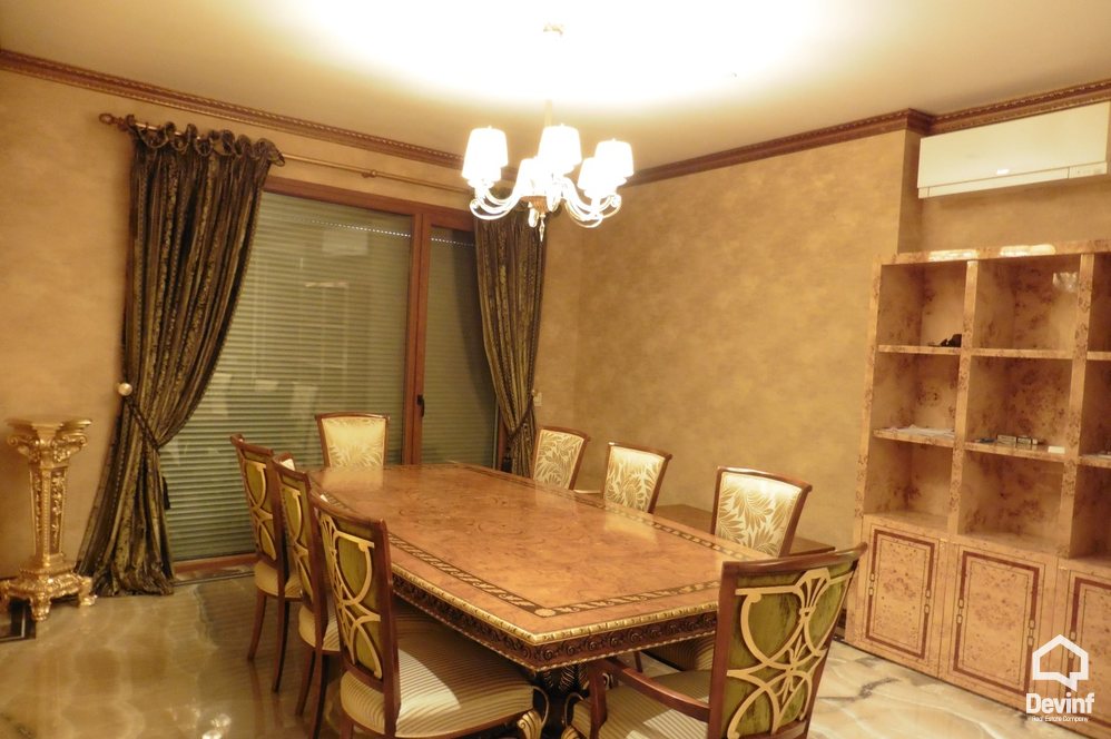 Tirane Qera Zyre  Ne Bulevardin Gjergj Fishta Zyre