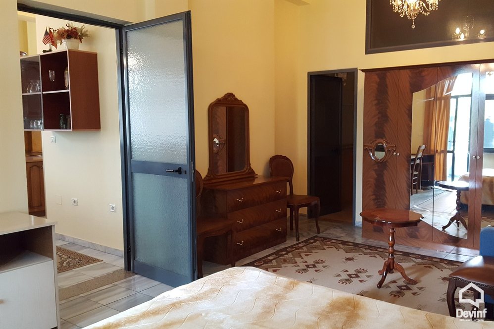 Tirane Qera Apartament 3+1+A Apartament prane ABA Center apartament