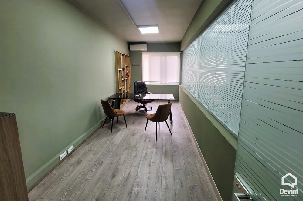 Tirane Qera Zyre  Zyre ne zonen e Bllokut zyre call center klinike
