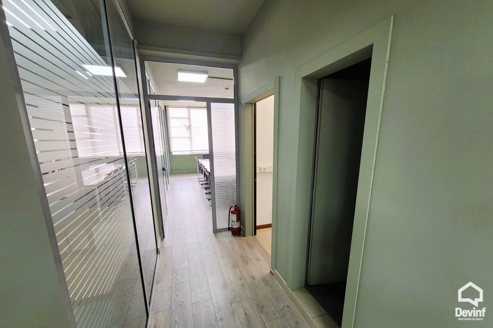 Tirane Qera Zyre  Zyre ne zonen e Bllokut zyre call center klinike