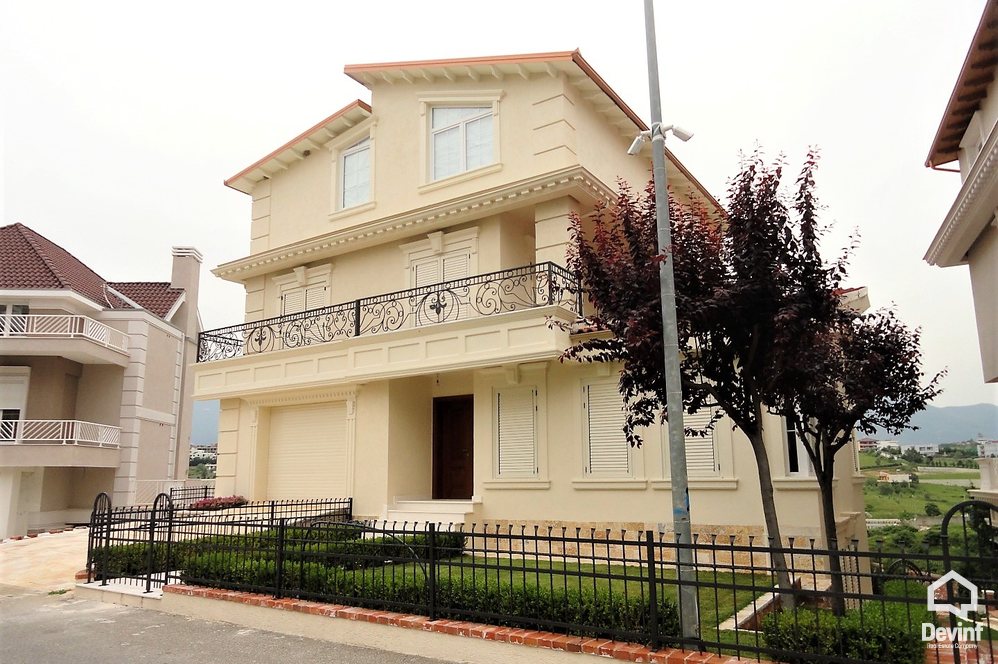 Tirane For Sale Villa Me shume se 4 dhoma Villa Residences, in Lunder area Residential Complex