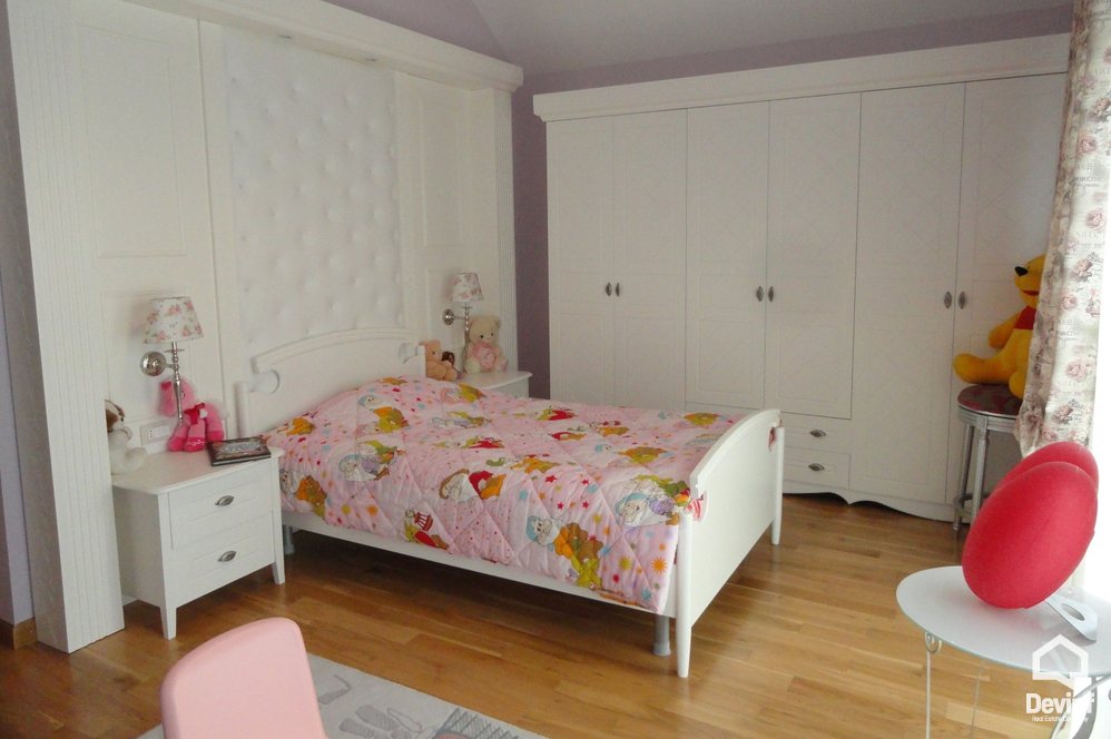 Tirane Qera Vile  Vile ne kompleks rezindecial ne zonen e Farkes kompleks rezidencial