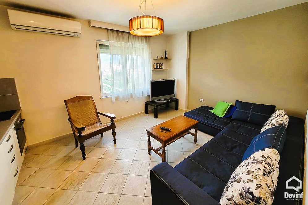 Me Qera Apartament 1+1+A Apartament ne Bulevardin Zhan Dark Tirane