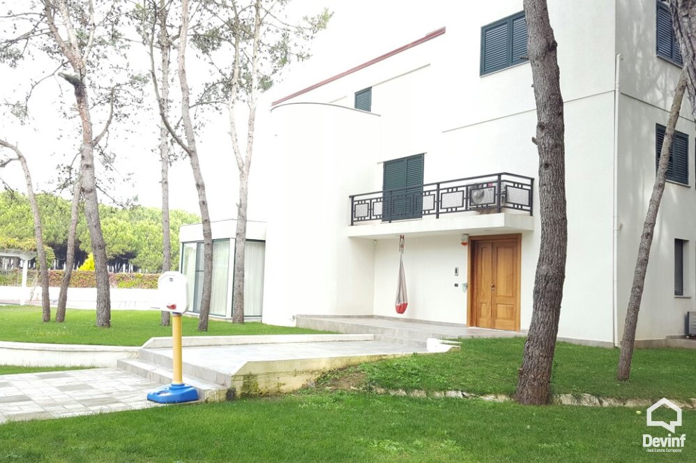 Durres For Sale Villa Me shume se 4 dhoma The villa is located in a nice residential complex on the Adriatic coast 