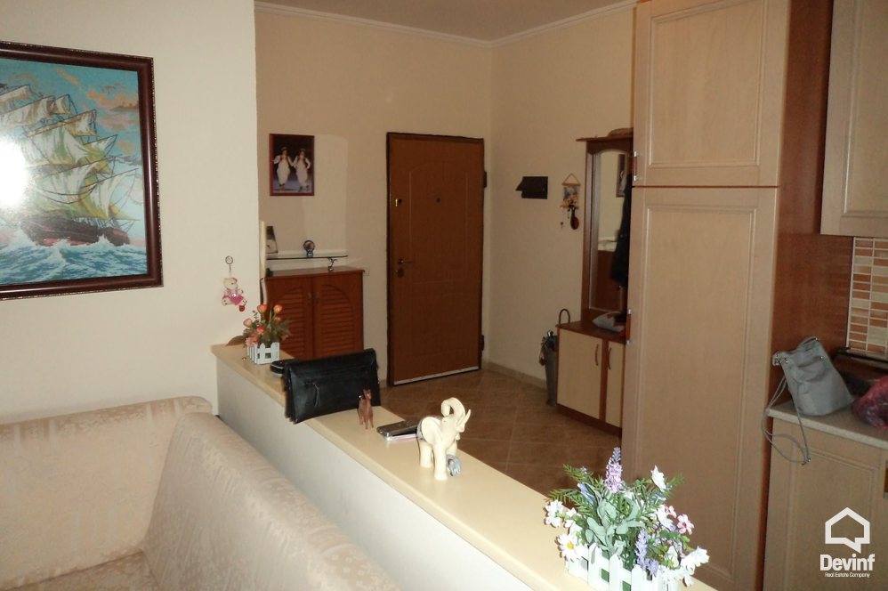 Tirane For Sale Apartment 1+1+A Kavaja Street, near Globe Center Apartment