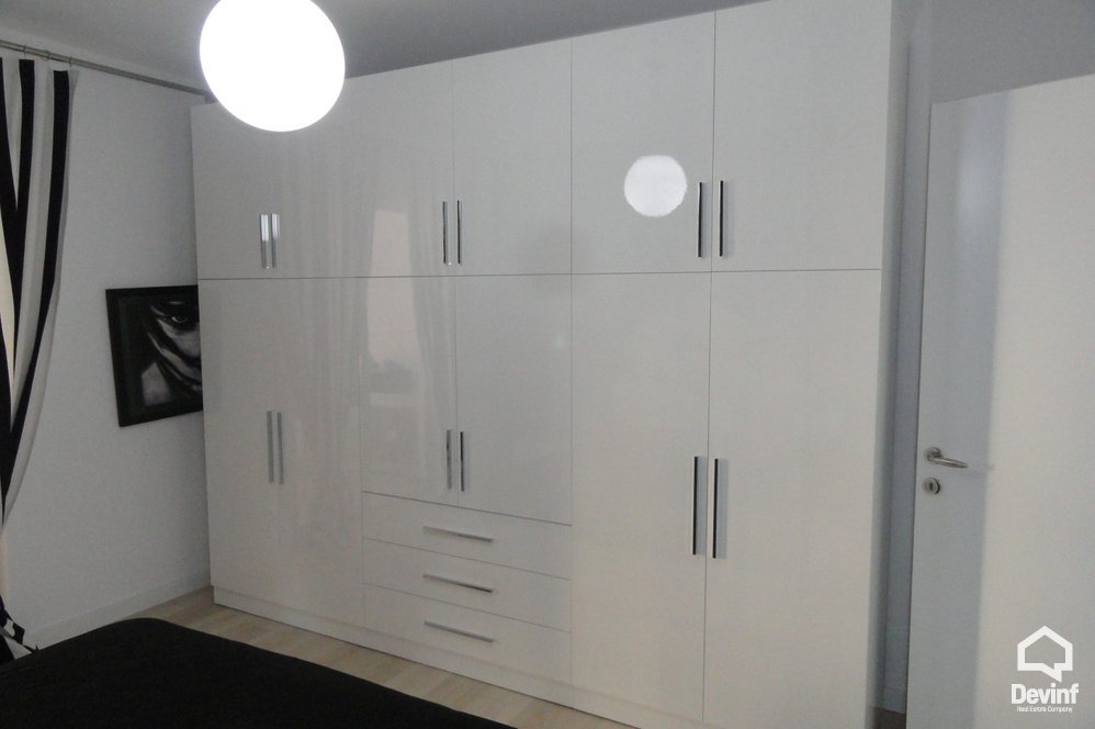 Tirane Qera Apartament 1+1+A Pallat i ri ne zonen e Tiranes se Re. apartament