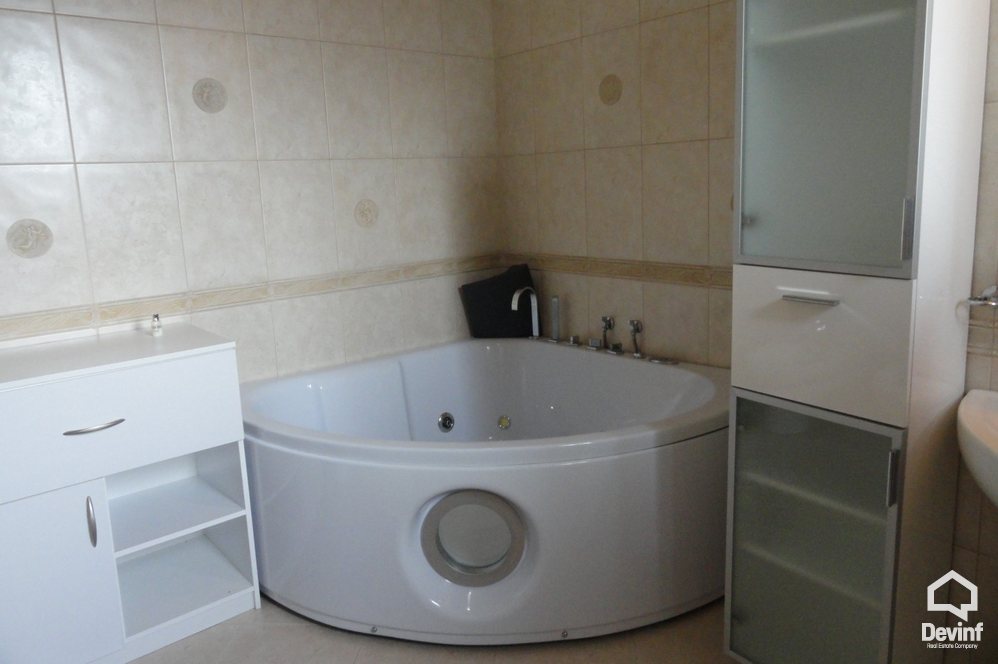 Tirane Shitje Apartament 2+1+G Apartament i ri ne zemer te zones se Bllokut apartament