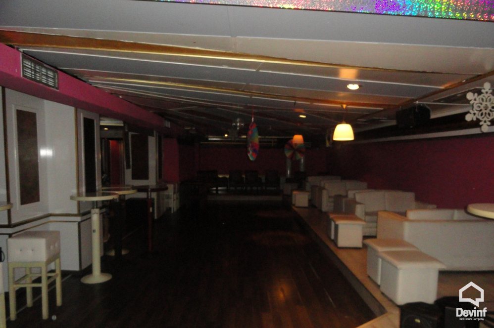 Tirane For Rent Bar-Restaurant  Pub in the center of Tirana 