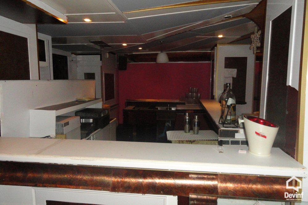 Tirane For Rent Bar-Restaurant  Pub in the center of Tirana 