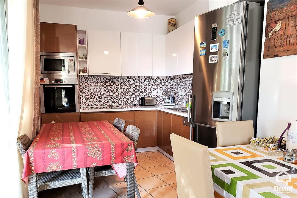 Durres Shitje Apartament 2+1+A Kompleks rezidencial ne Qerret, Durres apartament bregdet kompleks rezidencial