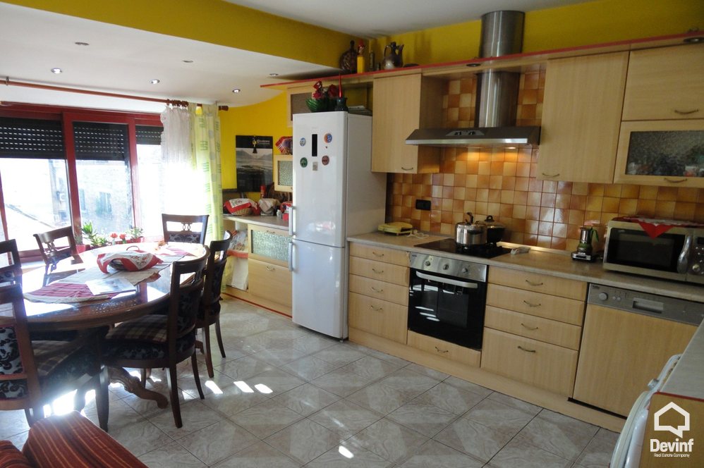 Tirane For Sale Apartment 4+1+A Tafaj Street Apartment