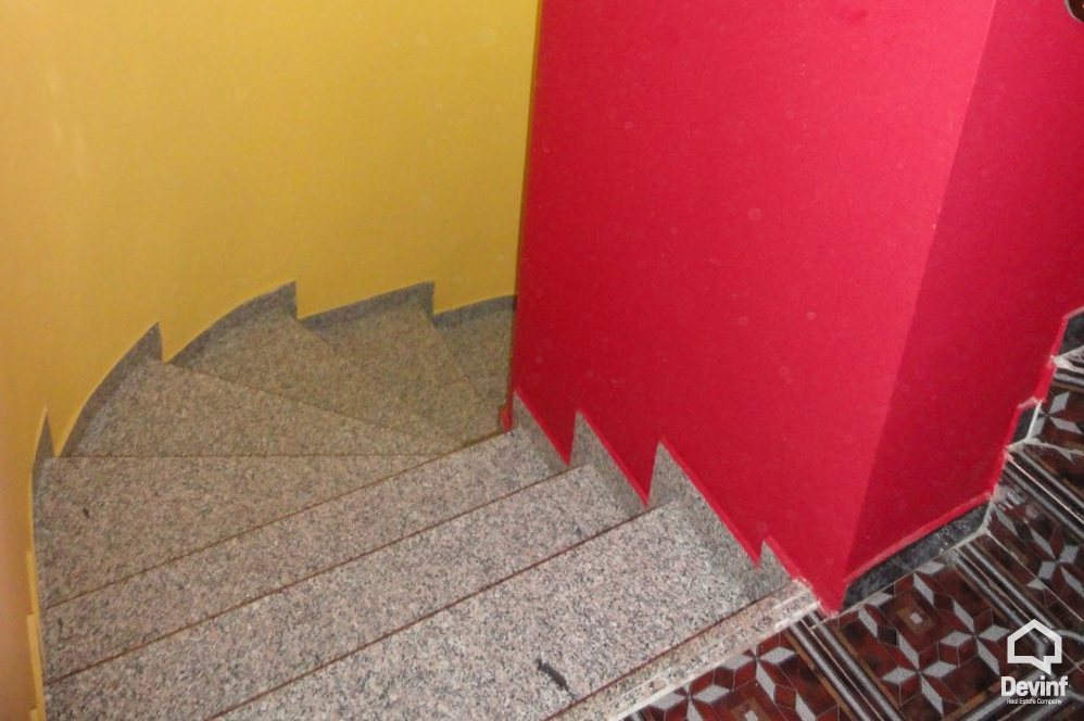 Tirane For Sale Apartment 4+1+A Tafaj Street Apartment