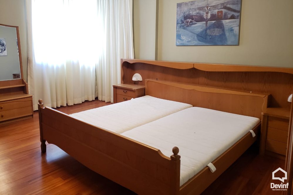 Tirane Qera Apartament 3+1+G Apartamenti ndodhet prane Klubit Sportiv Dinamo apartament