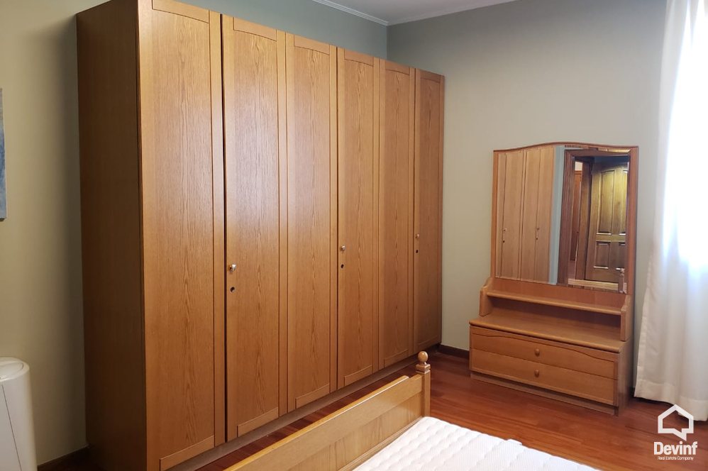 Tirane Qera Apartament 3+1+G Apartamenti ndodhet prane Klubit Sportiv Dinamo apartament