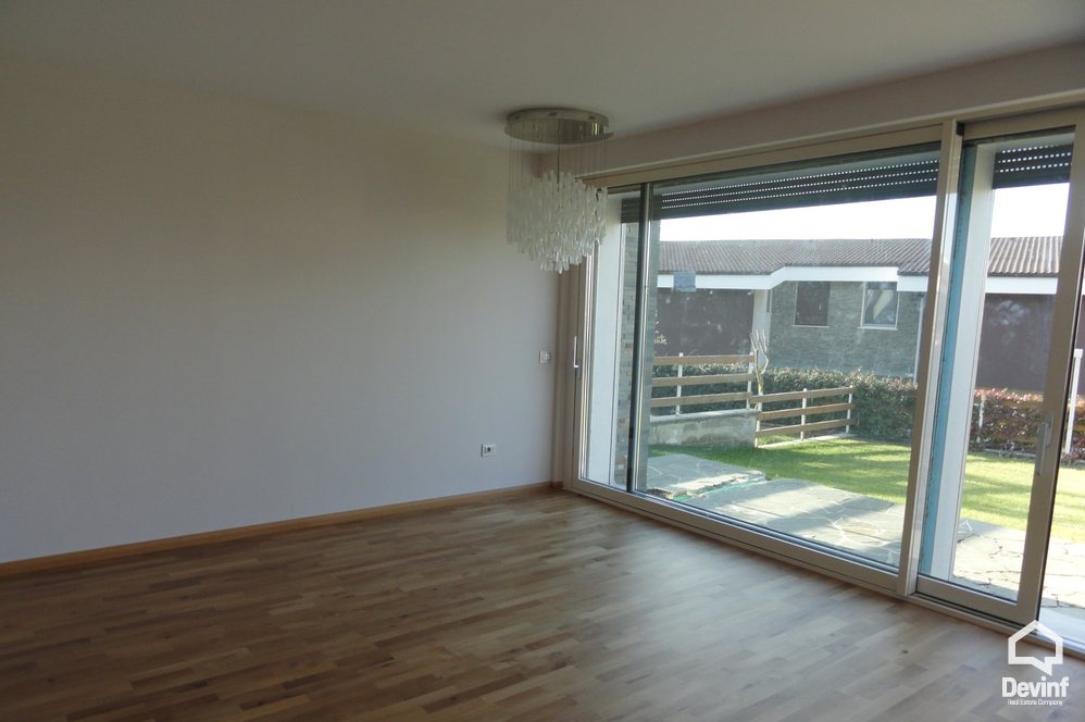 Tirane For Rent Villa Me shume se 4 dhoma Villa in a residential compound located in Farka area  Residential Complex