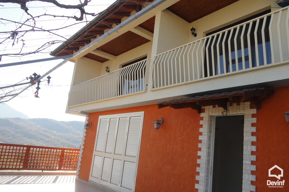Tirane For Sale Villa 2+1+A This property is located near TEG center, in Farka area. 