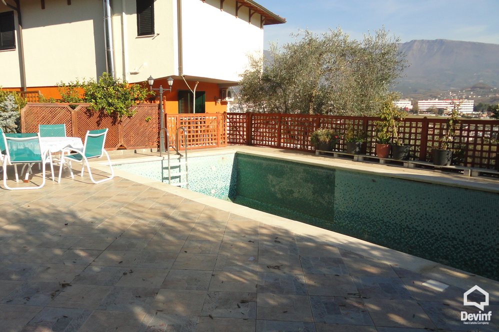 Tirane For Sale Villa 2+1+A This property is located near TEG center, in Farka area. 