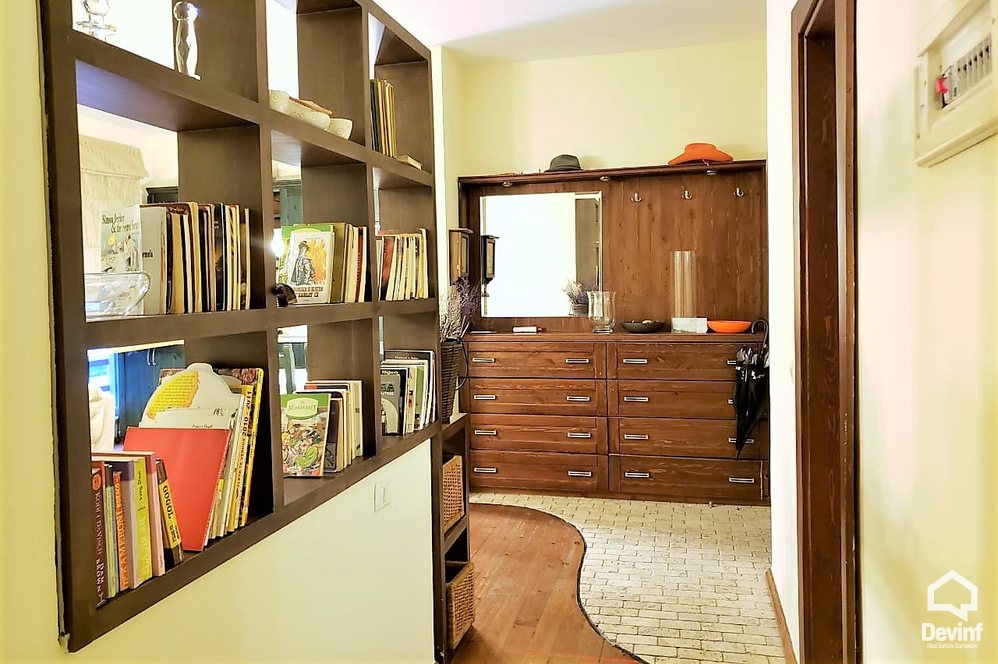 Tirane Shitje Apartament 2+1+A Pallat i ri prane gjimnazit Petro Nini Luarasi apartament
