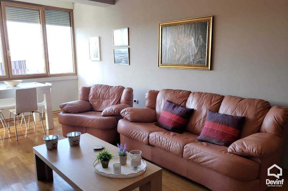 Tirane Qera Apartament 2+1+G Apartament prane ABA Center apartament