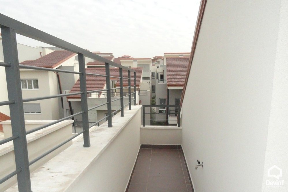Tirane Qera Vile 3+1+A Vile ne kompleks residencial prane TEG vile kompleks rezidencial