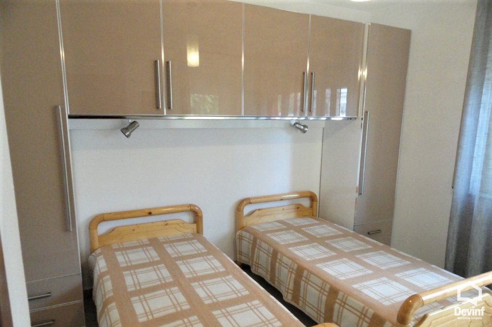 Tirane Shitje Apartament 3+1+A Pallat i ri ne Rr. Elbasanit apartament