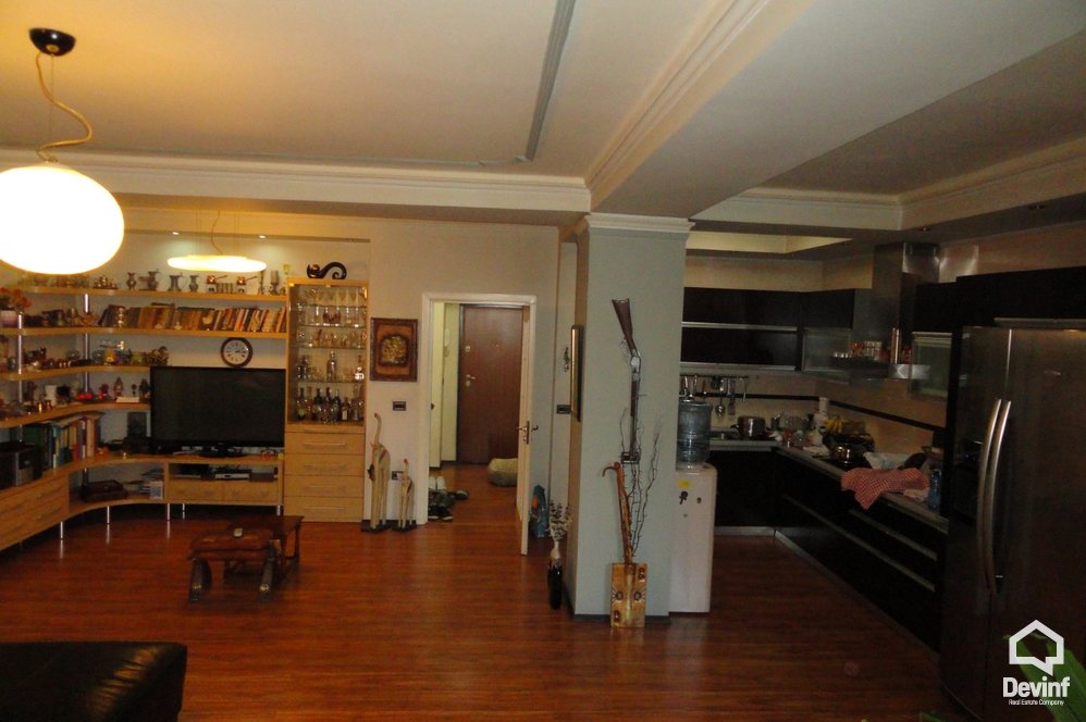 Tirane Shitje Apartament 3+1+A Apartament prane LIbrit Universitar apartament