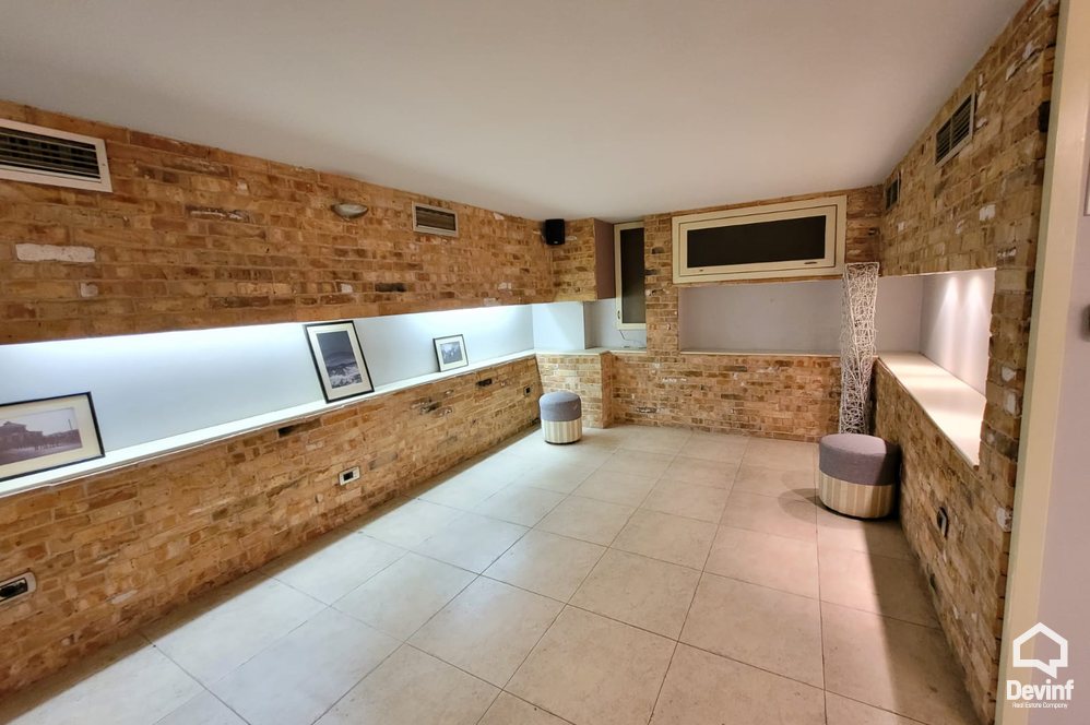 Tirane For Sale Office  Street Hoxha Tahsim near Pazari i Ri. Office