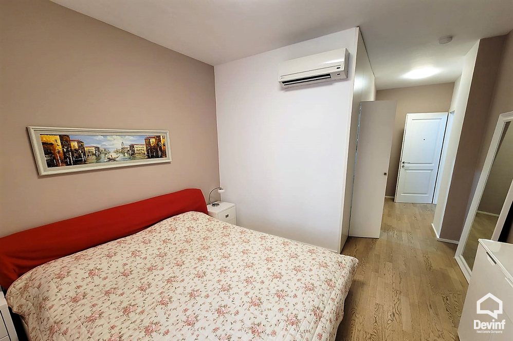 Tirane Qera Apartament 3+1 Apartament ne zonen e Farkes apartament kompleks rezidencial
