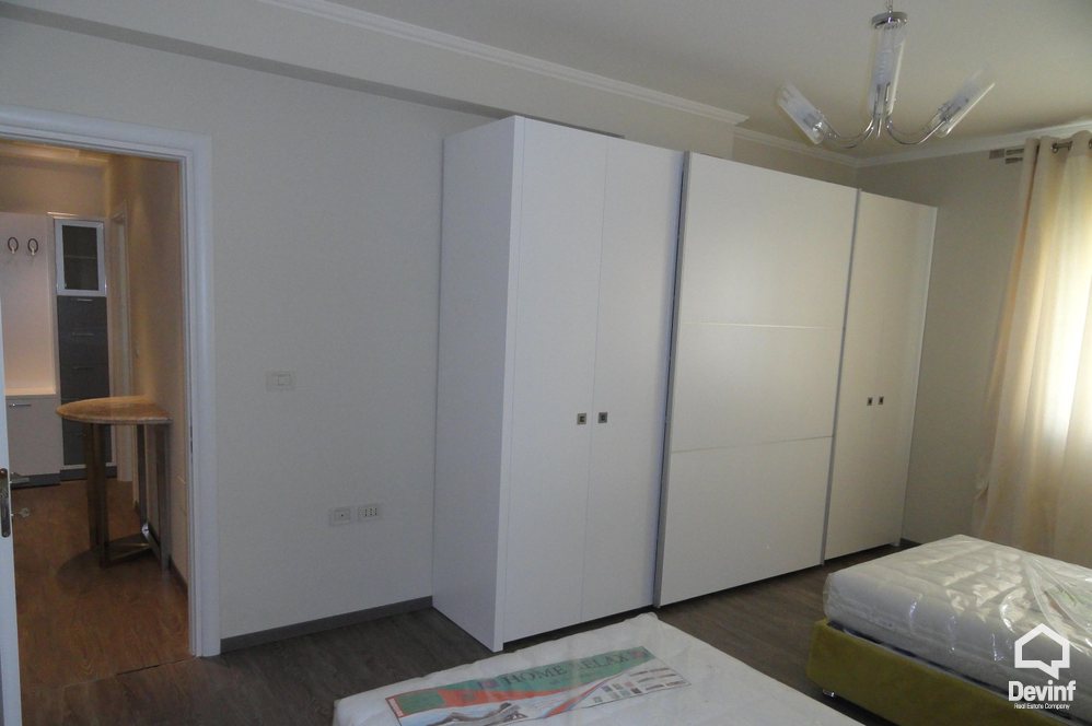 Tirane Qera Apartament 2+1+G Apartament ne zonen prane Liqenit te Tiranes apartament