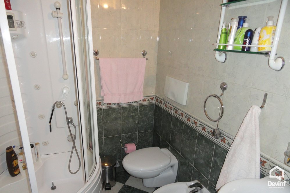Tirane For Sale Apartment 3+1+A Near the ex Bllkou area, Tirane Apartment