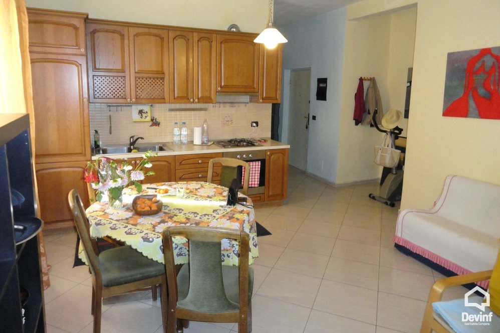 Tirane Shitje Apartament 3+1+G Rruga e Kavajes apartament