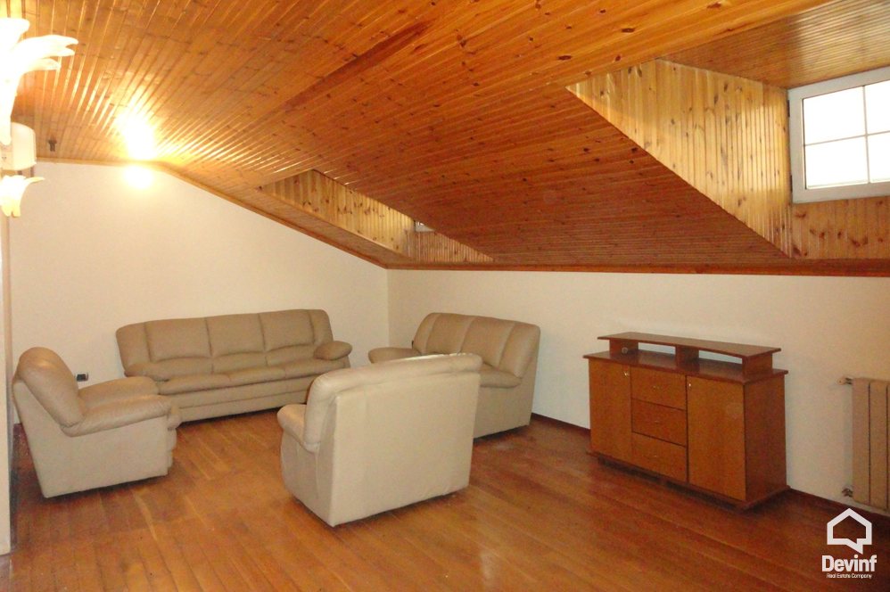 Tirane Shitje Apartament 4+1+G Rruga Komuna e Parisit apartament