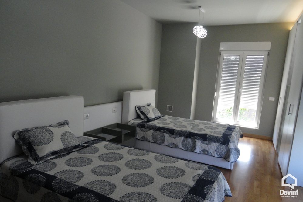 Tirane For Rent Villa Me shume se 4 dhoma Near Shopping Center TEG. Residential Complex