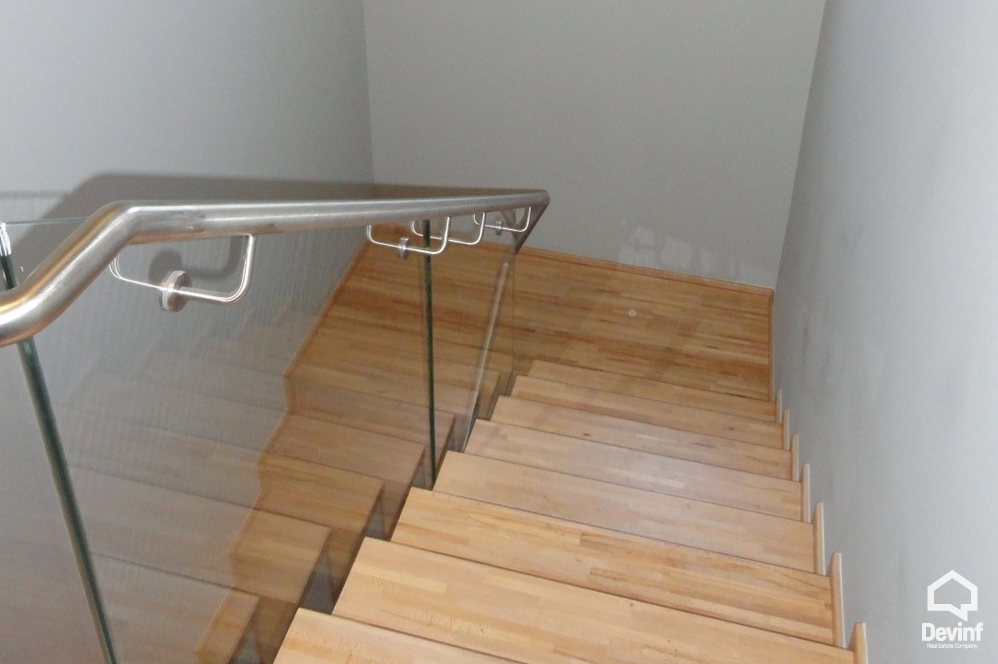 Tirane For Rent Villa Me shume se 4 dhoma Near Shopping Center TEG. Residential Complex