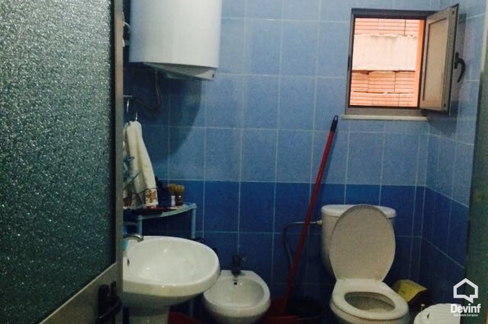 Tirane For Sale Apartment 2+1+A New building located on the eastern side of Tirana, in Fresku area. Apartment