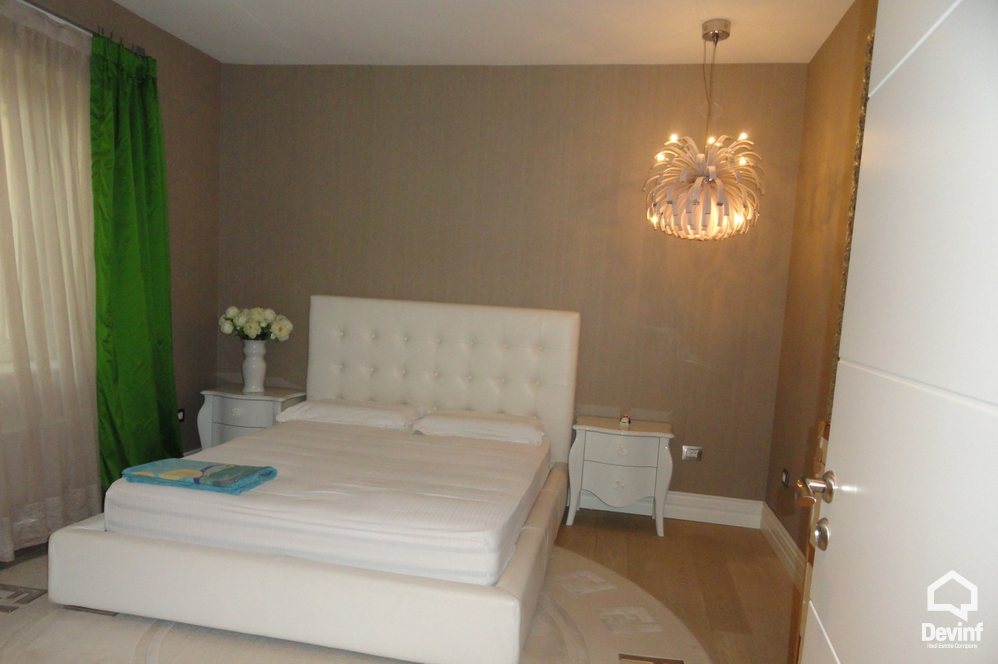 Tirane Shitje Apartament 3+1+A Prane zones se ish Bllokut apartament