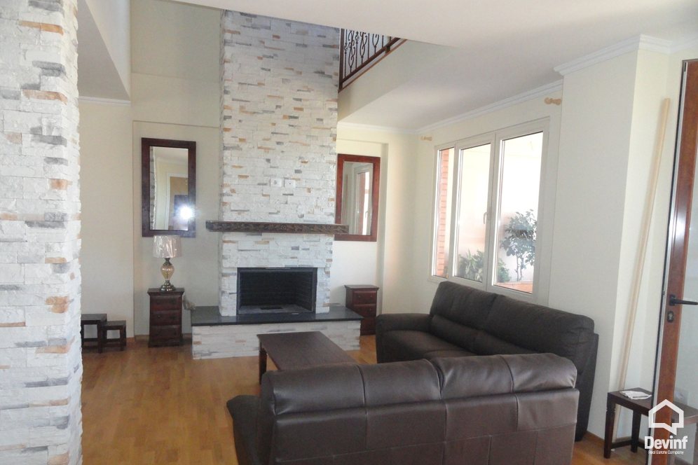 Tirane Qera Apartament Me shume se 4 dhoma Dubleks ne zonen e Linxes apartament