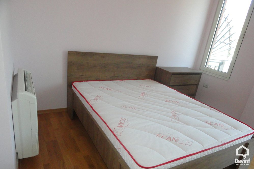 Tirane Qera Apartament Me shume se 4 dhoma Dubleks ne zonen e Linxes apartament