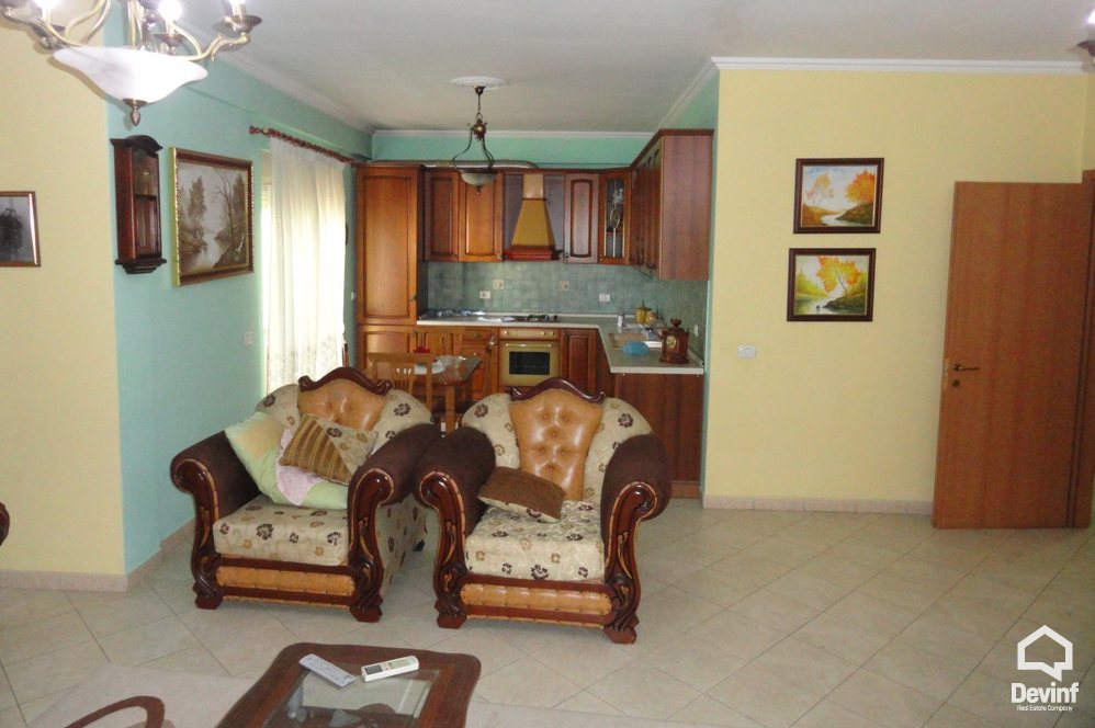 Tirane Shitje Apartament 2+1+A Rruga e Dibres apartament