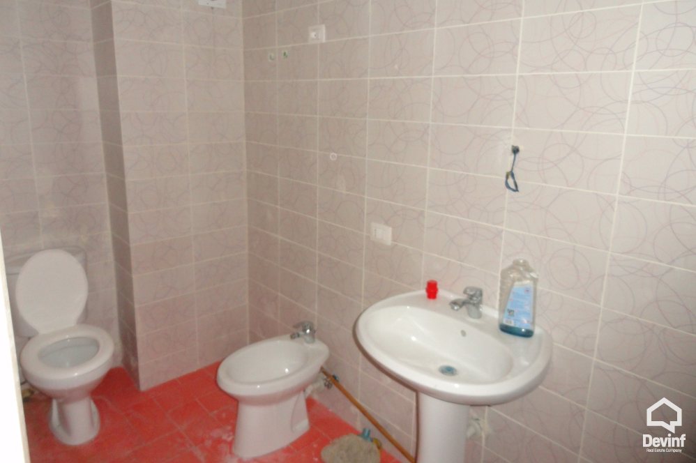 Tirane For Sale Apartment 3+1+A New building located on the eastern side of Tirana, in Fresku area. Apartment