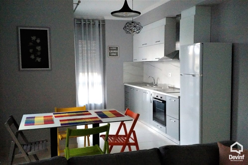 Tirane Qera Apartament 1+1+A Prane Universitetit te Inxhinjerise se Ndertimit dhe Arkitektures apartament