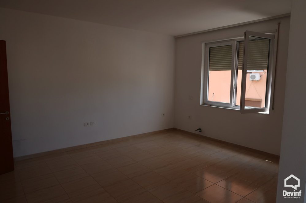 Tirane Shitje Apartament 2+1+A Rruga Myslym Shyri apartament