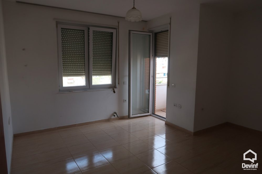 Tirane Shitje Apartament 2+1+A Rruga Myslym Shyri apartament