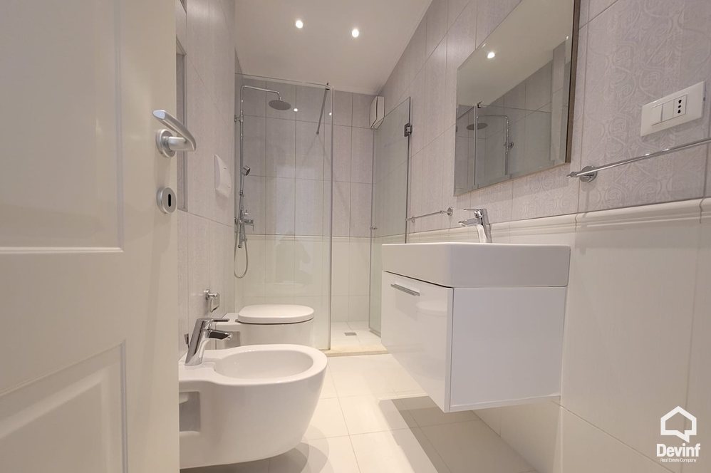 Tirane For Rent Villa 3+1+G Villa in a residential complex near TEG Shopping Center Villa Residential Complex