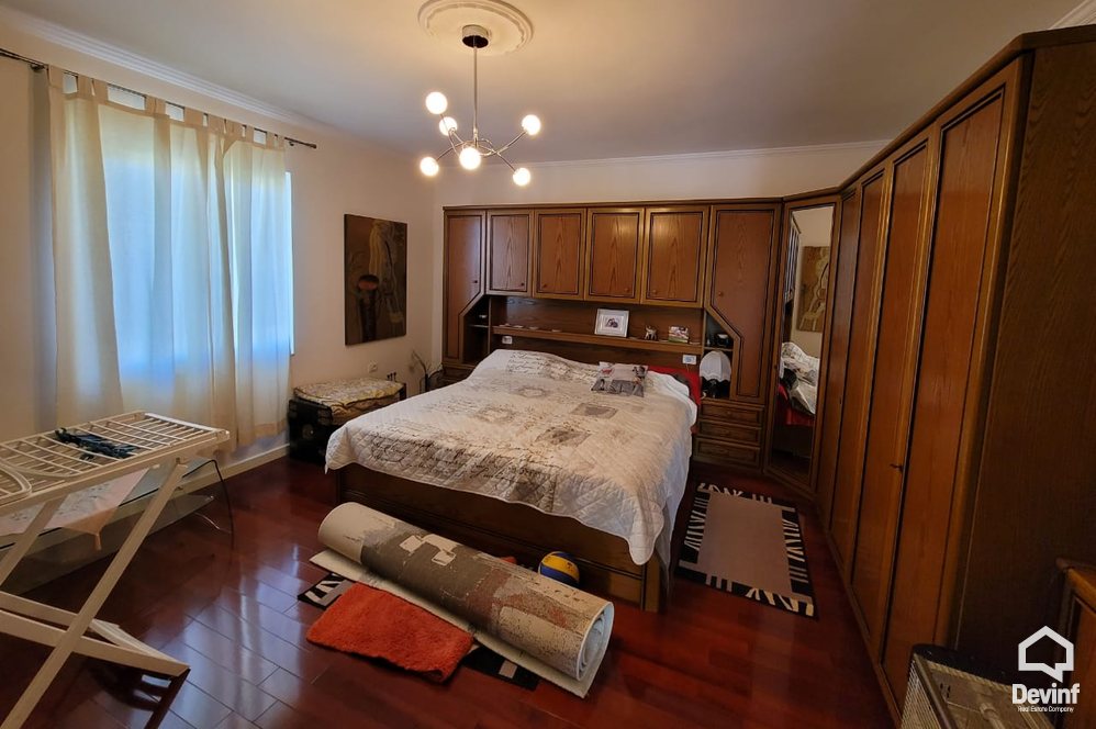Tirane Qera Apartament 2+1+A Apartament ne vile, i cili ndodhet tek Rr. Mihal Grameno kat vile apartament